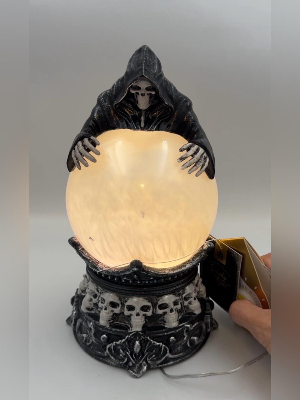9" Grim Reaper LED Swirling Smoky Water Globe Skull Halloween Decor NWT HTF